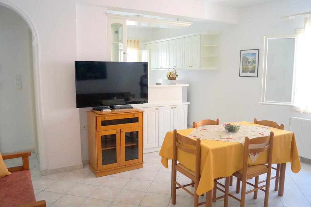 Maria & Kyros House Apartment ปาร์กา ห้อง รูปภาพ
