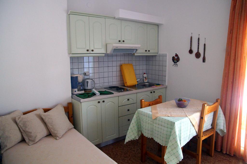 Maria & Kyros House Apartment ปาร์กา ภายนอก รูปภาพ